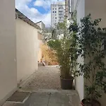 Calme Et Pratique. Apartment