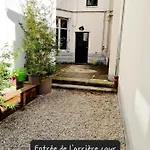 Calme Et Pratique. Apartment